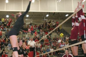 Stefani Sorensen blew the roof off the Camas warehouse Thursday night. The senior outside hitter delivered 13 kills, 7 digs and 2 blocks to help the Papermakers defeat the Prairie Falcons for the league championship.