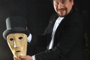 Magician Frank Dunn will take his show to the local stage at the Washburn Performing Arts Center on Friday and Saturday.