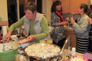 The Lacamas Lake Cooking Club dinner Thursday featured sweet apple chicken sausage pasta, roasted squash and apples, spicy apple salad and pork and apple stew. The cooking club meets monthly in membersí homes. "Itís an opportunity to make things Iíve never made before," said Anne Coleman (not pictured). 