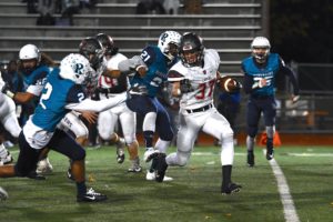 Will Schultz scored two touchdowns for the Camas High School football team in a 40-0 victory against Auburn-Riverside Friday, in Auburn (photo by Kris Cavin).