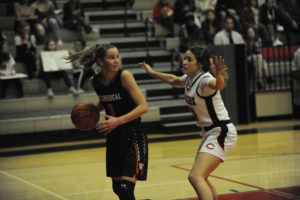 Washougal sophomore Savea Mansfield scored a career-high 22 points against Woodland on Jan. 9. (Wayne Havrelly/Post-Record
Washougal High sophomore Jaiden Bea (left) sets up the Panthers' offense against Woodland on Jan. 9.)