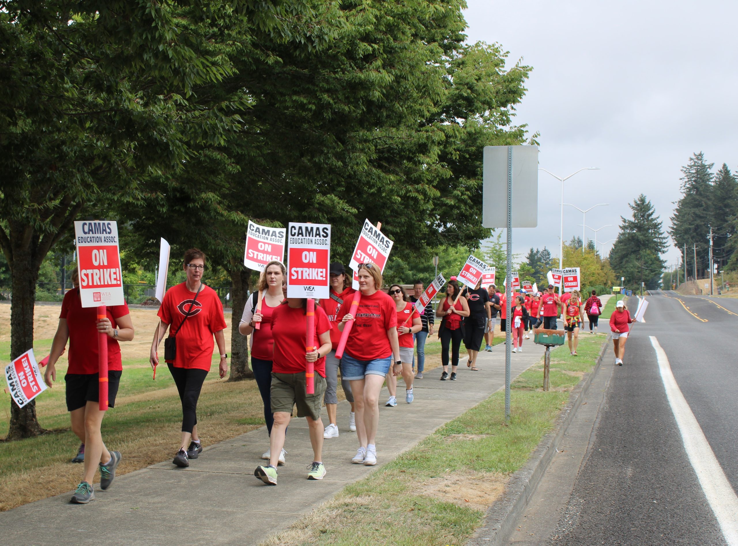 Camas teachers’ strike continues; school district says it has made